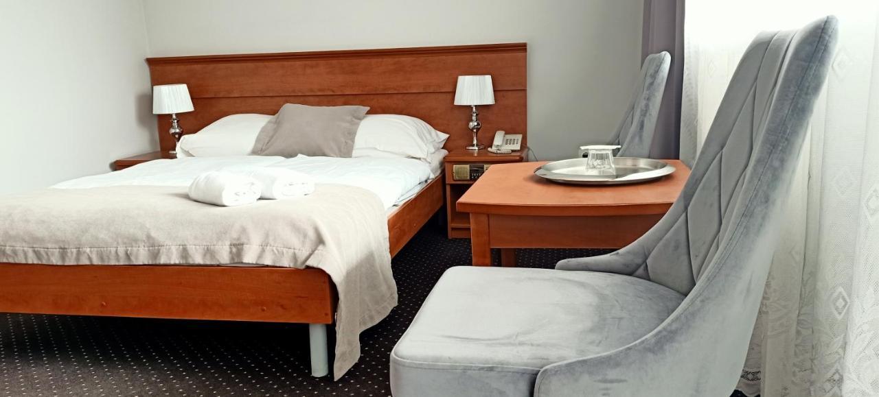 Hotel Wodnik Twoj Hotel Z Widokiem Na Morze Ustronie Morskie Exteriör bild