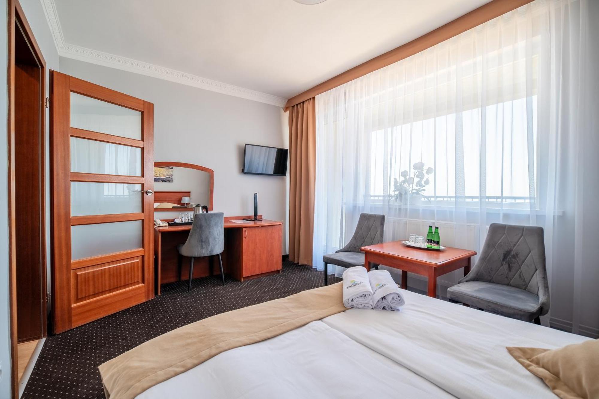 Hotel Wodnik Twoj Hotel Z Widokiem Na Morze Ustronie Morskie Exteriör bild