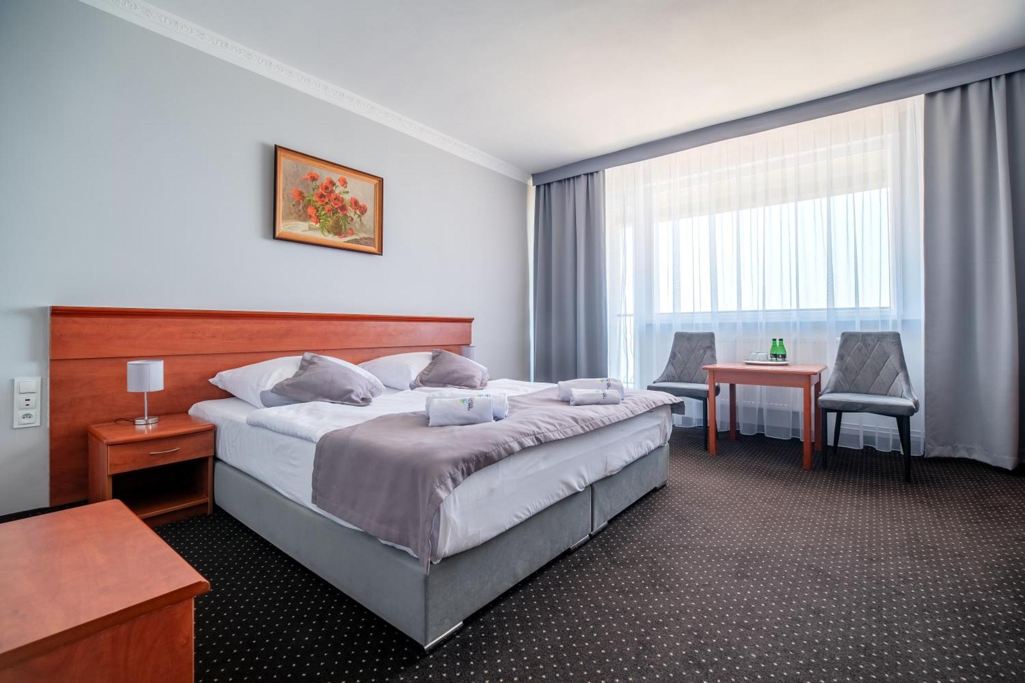 Hotel Wodnik Twoj Hotel Z Widokiem Na Morze Ustronie Morskie Exteriör bild